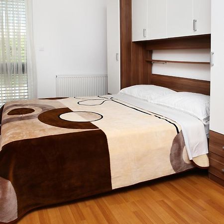 Apartment Matea Trogir Buitenkant foto