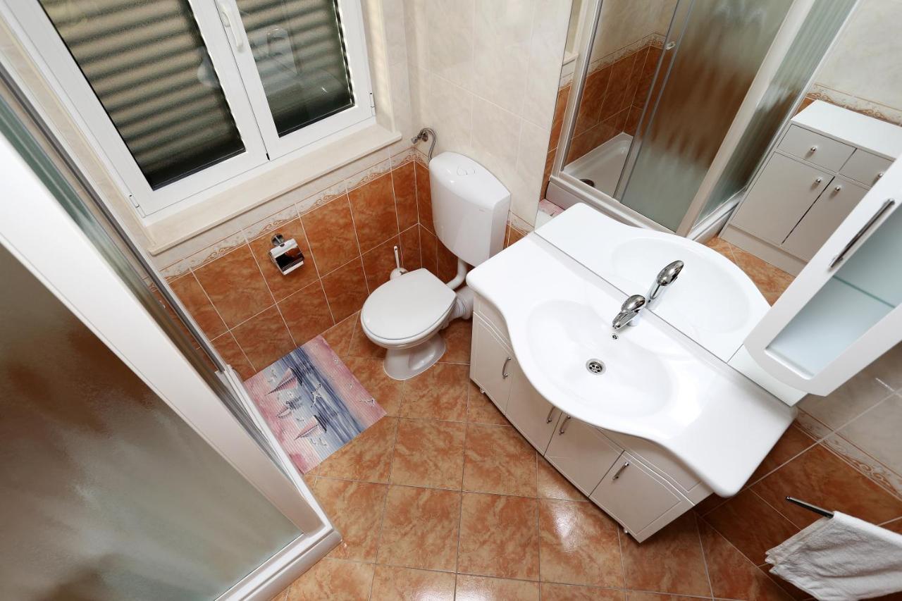 Apartment Matea Trogir Buitenkant foto