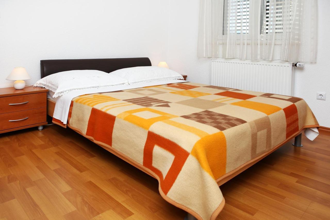 Apartment Matea Trogir Buitenkant foto