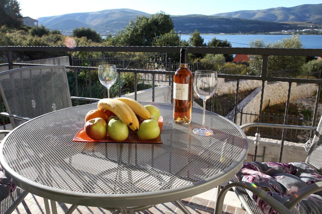 Apartment Matea Trogir Buitenkant foto